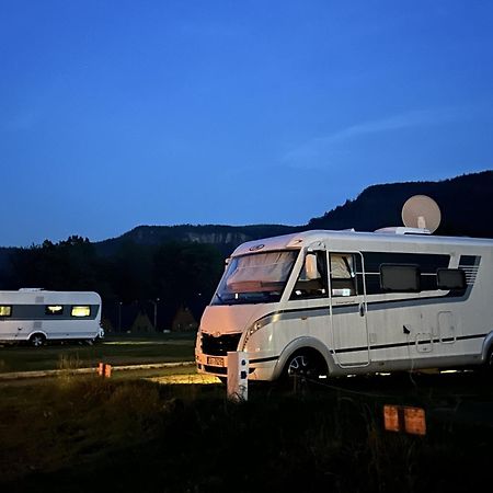 Gory Stolowe Camp -Miejsce Na Kamper, Przyczepe Lub Namiot Radkow Zewnętrze zdjęcie