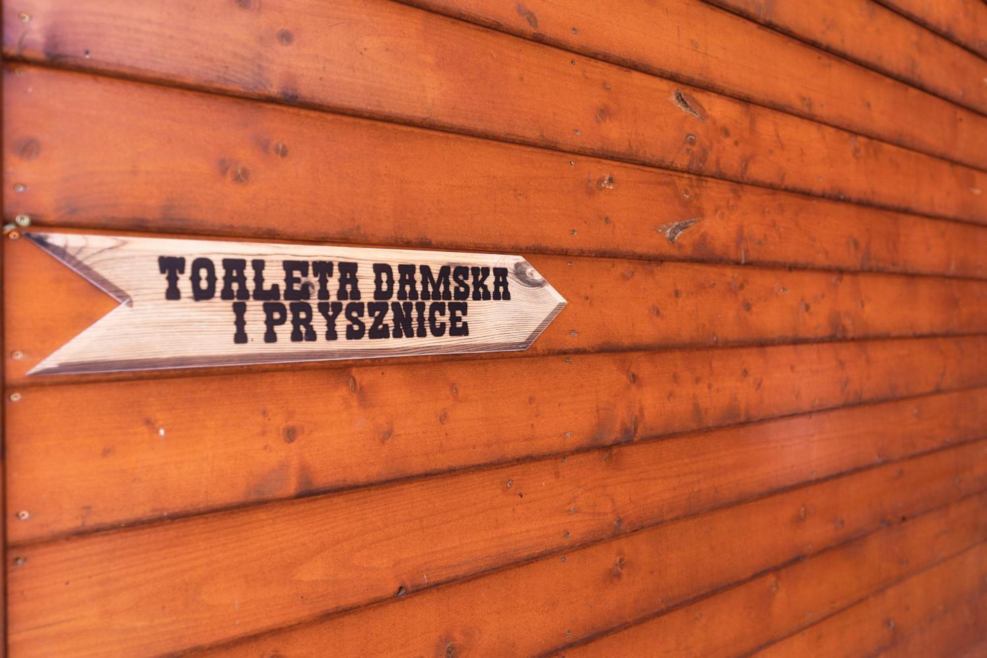 Gory Stolowe Camp -Miejsce Na Kamper, Przyczepe Lub Namiot Radkow Zewnętrze zdjęcie